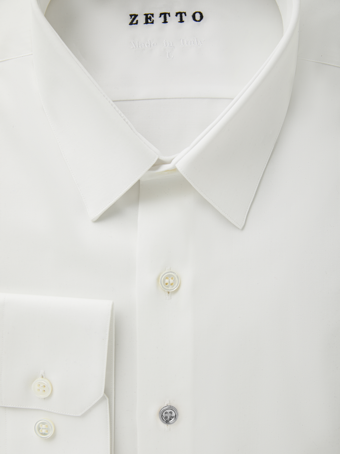 Chemise homme blanche avec bouton doré